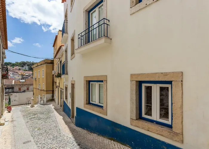 28 Tram Duplex * Lisbon